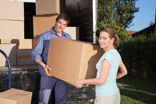 Secure short-term storage in Heston with flexible access